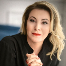 Анна Муравина