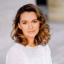 Надя Зотова