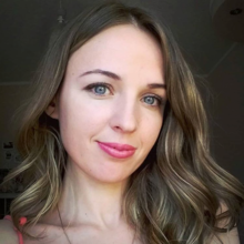 Анна Форост