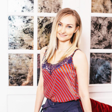 АЛЕНА ЧЕКАЛИНА