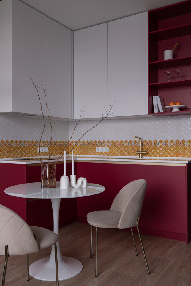 Фотография: Кухня и столовая в стиле Современный, Малогабаритная квартира, Квартира, Студия, Проект недели, Москва, Монолитный дом, до 40 метров, Дарья Големинова – фото на INMYROOM Фотография: Кухня и столовая в стиле Современный, Малогабаритная квартира, Квартира, Студия, Проект недели, Москва, Монолитный дом, до 40 метров, Дарья Големинова – фото на INMYROOM