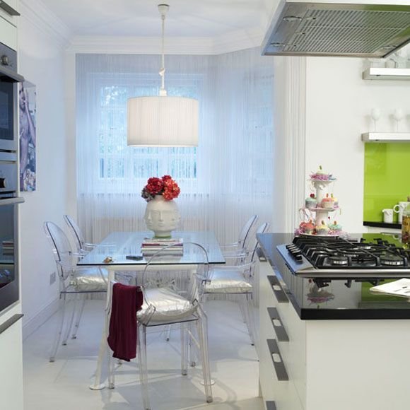 Фотография: Кухня и столовая в стиле Скандинавский, Декор интерьера, Мебель и свет – фото на INMYROOM