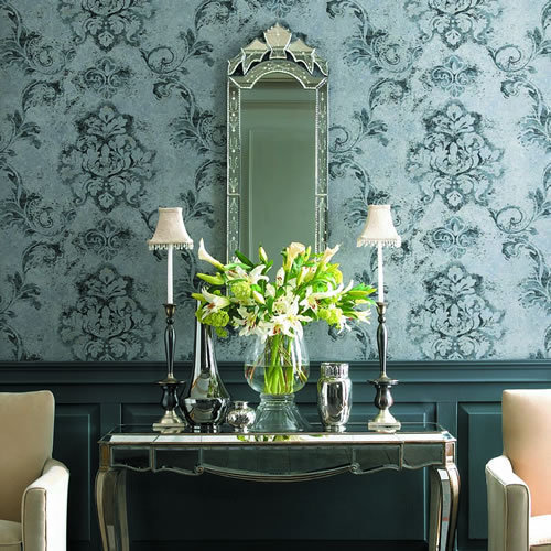 Фотография: Мебель и свет в стиле Классический, Эклектика, Декор интерьера, Дизайн интерьера, Цвет в интерьере, Обои – фото на INMYROOM