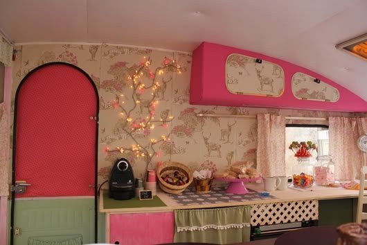 Фотография: в стиле Прованс и Кантри, Дом, Дома и квартиры, Дом на колесах – фото на INMYROOM