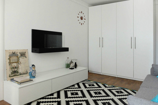 Фотография: Гостиная в стиле Скандинавский, Малогабаритная квартира, Квартира, Дома и квартиры, Белый, Проект недели – фото на INMYROOM