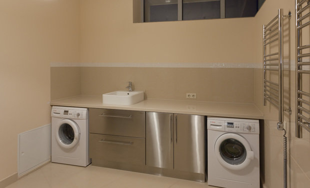 Фото из портфолио Мебель для ванных комнат и постирочных – фотографии дизайна интерьеров на INMYROOM