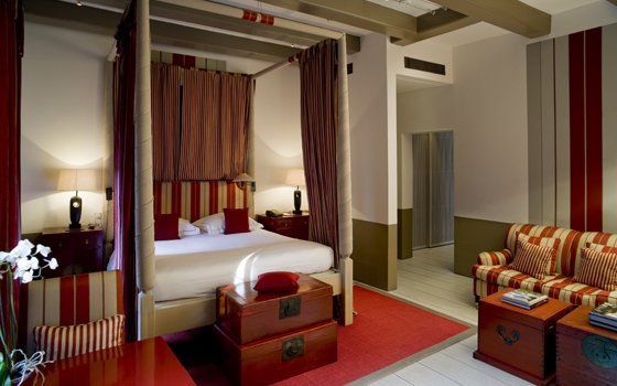 Фотография: Спальня в стиле Восточный, Дома и квартиры, Городские места, Отель – фото на INMYROOM