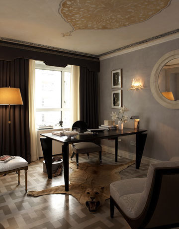 Фотография: Кабинет в стиле Эклектика, Декор интерьера, Квартира, Дом, Декор дома – фото на INMYROOM