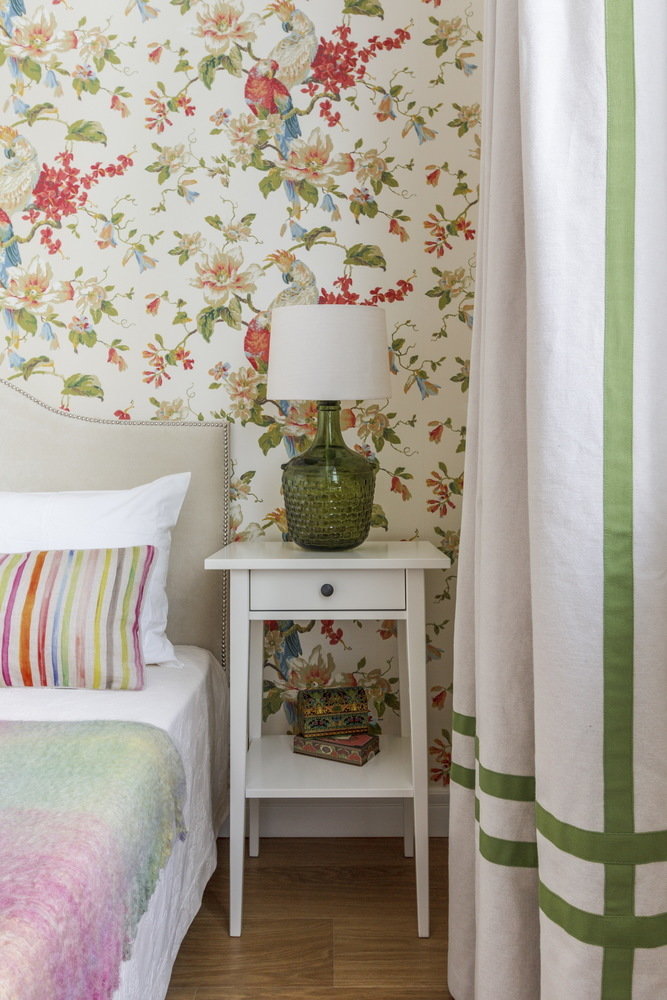 Фотография: Спальня в стиле Современный, Квартира, Проект недели, Москва, Екатерина Чистова, Сталинка, 2 комнаты, 60-90 метров – фото на INMYROOM Фотография: Спальня в стиле Современный, Квартира, Проект недели, Москва, Екатерина Чистова, Сталинка, 2 комнаты, 60-90 метров – фото на INMYROOM