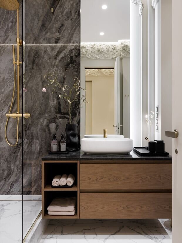 Фотография: Ванная в стиле Классический, Современный, Квартира, Проект дня, Санкт-Петербург, 3 комнаты, Более 90 метров, Елена Лебедева – фото на INMYROOM