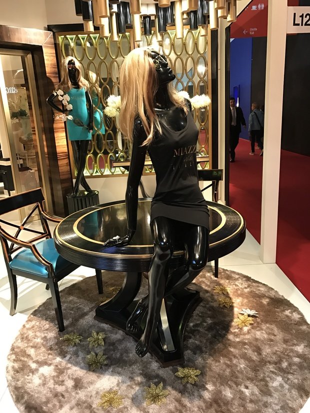 Фото из портфолио Выставка мебели Милан – фотографии дизайна интерьеров на INMYROOM