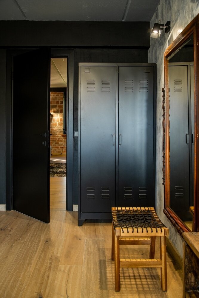 Фотография: Прихожая в стиле Лофт, Малогабаритная квартира, Квартира, Проект недели, Москва, Кирпичный дом, 2 комнаты, 40-60 метров, Павел Фотеев – фото на INMYROOM