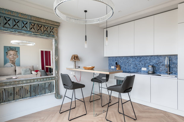 Фотография: Кухня и столовая в стиле Эклектика, Современный, Квартира, Проект недели, Москва, 1 комната, 40-60 метров, Александра Доценко – фото на INMYROOM