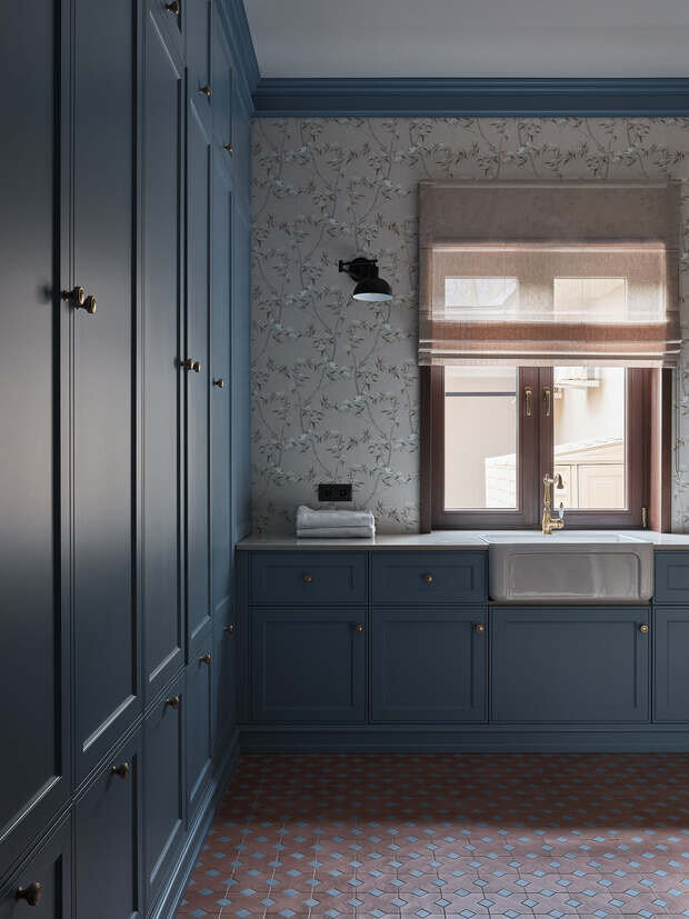 Фотография: Ванная в стиле Классический, Проект дня, Дача, Подмосковье, Дом и дача, Истринский район, Кирпичный дом, 3 комнаты, Более 90 метров, Дженнет Койтемирова, классический с элементами викторианского и английского стиля – фото на INMYROOM