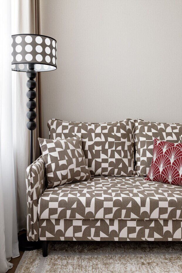 Фотография: Гостиная в стиле Современный, Эклектика, Малогабаритная квартира, Квартира, Проект дня, Краснодар, 1 комната, до 40 метров, Ольга Суворова – фото на INMYROOM