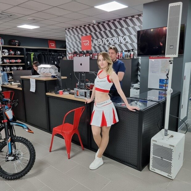 Фото из портфолио Мотосалон Motorrika – фотографии дизайна интерьеров на INMYROOM