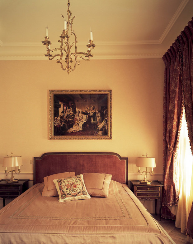 Фото из портфолио Питерская классика – фотографии дизайна интерьеров на INMYROOM