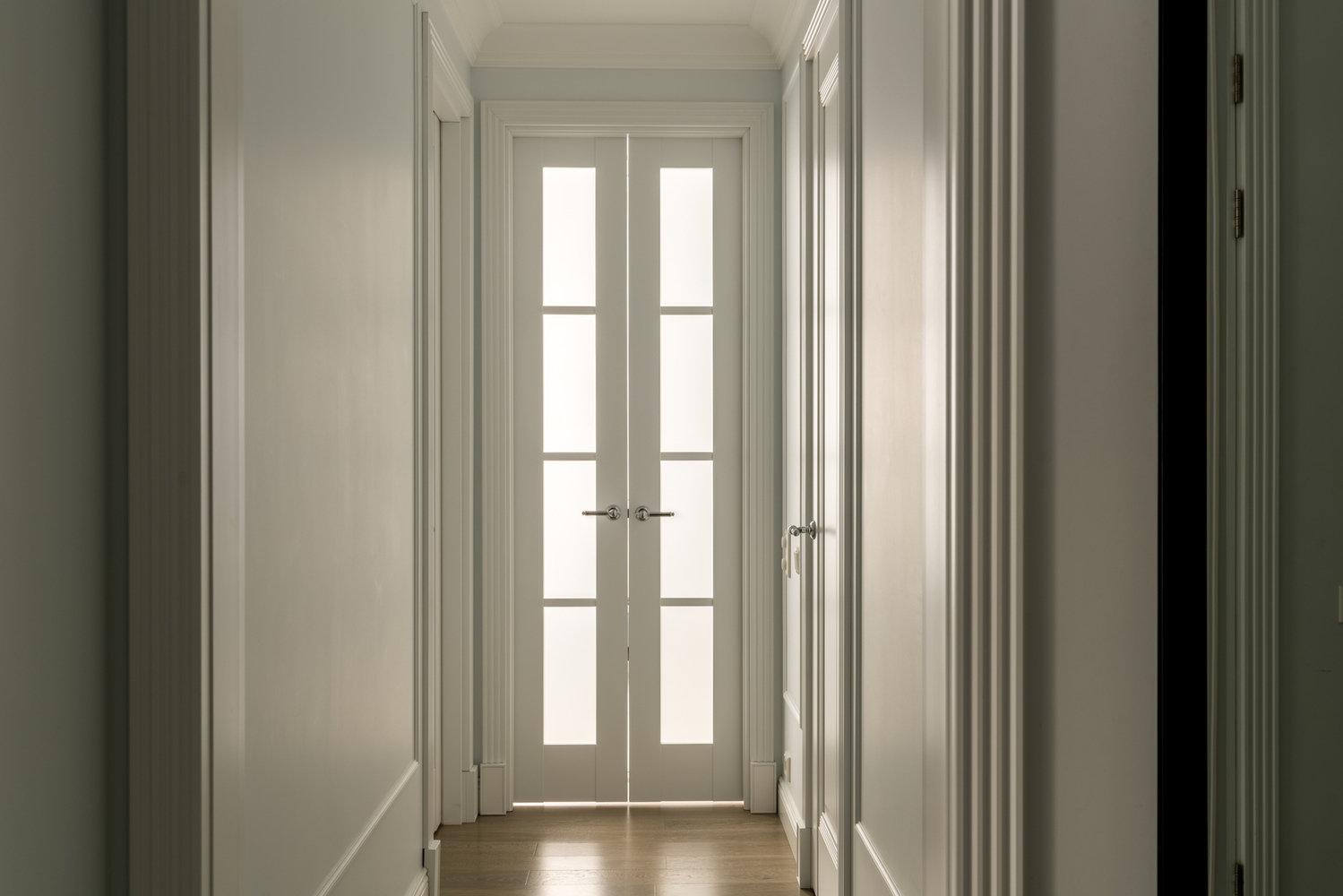 Фотография: Прихожая в стиле Классический, Современный, Квартира, Проект недели, Москва, Монолитный дом, 2 комнаты, 40-60 метров, Наталья Широкорад – фото на INMYROOM Фотография: Прихожая в стиле Классический, Современный, Квартира, Проект недели, Москва, Монолитный дом, 2 комнаты, 40-60 метров, Наталья Широкорад – фото на INMYROOM