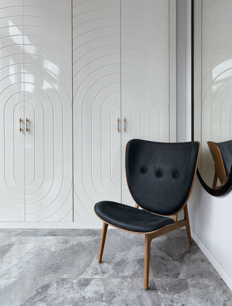 Фотография: Прихожая в стиле Классический, Современный, Эклектика, Проект недели, Таунхаус, 4 и больше, Более 90 метров, Ектерина Реброва, Елена Поворова, Бюро Home Emotions – фото на INMYROOM Фотография: Прихожая в стиле Классический, Современный, Эклектика, Проект недели, Таунхаус, 4 и больше, Более 90 метров, Ектерина Реброва, Елена Поворова, Бюро Home Emotions – фото на INMYROOM