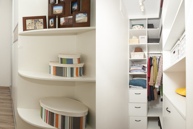 Фотография: Гардеробная в стиле Скандинавский, Современный, Квартира, Студия, Советы, Балашиха, Монолитный дом, 40-60 метров, Анастасия Казакова – фото на INMYROOM