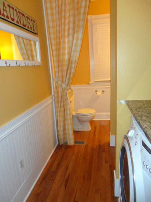 Фотография: Ванная в стиле Современный, Декор интерьера, Дом, Декор дома, Системы хранения, Шторы – фото на INMYROOM