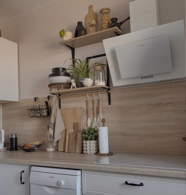 Фотография: Кухня и столовая в стиле Скандинавский, Ремонт на практике, Панельный дом – фото на INMYROOM