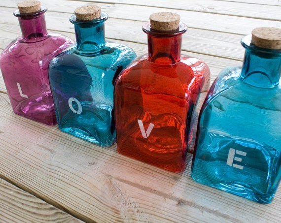 Фотография: Прочее в стиле , Декор интерьера, Дом, Декор дома, Цветы, Вышивка – фото на INMYROOM