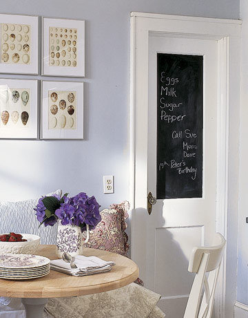 Фотография: Кухня и столовая в стиле Прованс и Кантри, Интерьер комнат – фото на INMYROOM