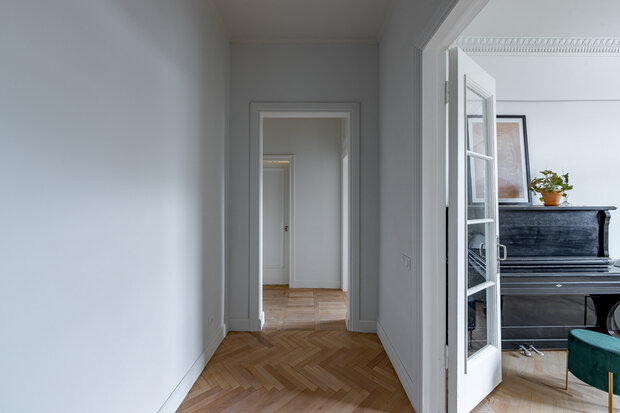 Фотография: Прихожая в стиле Скандинавский, Эклектика, Винтажный, Квартира, Проект недели, Москва, Сталинка, Кирпичный дом, 2 комнаты, 40-60 метров, Анастасия Разливанова, Ольга Гусева – фото на INMYROOM