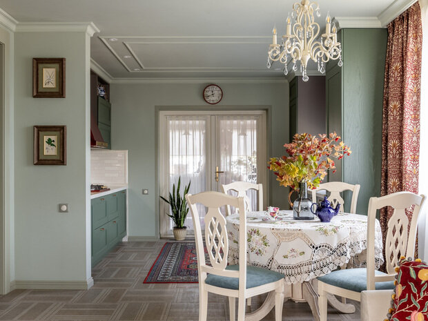 Фотография: Кухня и столовая в стиле Прованс и Кантри, Дом, Проект дня, Дом и дача, Кирпичный дом, 4 и больше, Более 90 метров, Башкортостан, Лилия Асфандиярова, прованс/винтаж – фото на INMYROOM