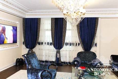 Бархатные шторы с нотками сапфира