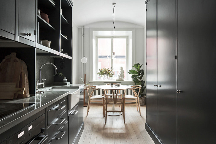 Фотография: Кухня и столовая в стиле Скандинавский, Декор интерьера, Малогабаритная квартира, Квартира, Швеция – фото на INMYROOM
