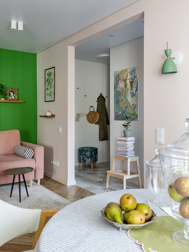 Фотография: Гостиная в стиле Современный, Эклектика, Винтажный, Малогабаритная квартира, Квартира, Проект дня, Беларусь, Минск, Хрущевка, Кирпичный дом, 2 комнаты, 40-60 метров, Эльвира Мисюро – фото на INMYROOM