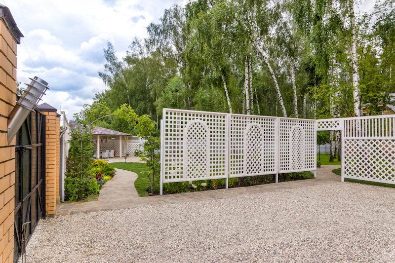 Фотография: Ландшафт в стиле Современный, Дачный ответ, Беседка – фото на INMYROOM Фотография: Ландшафт в стиле Современный, Дачный ответ, Беседка – фото на INMYROOM