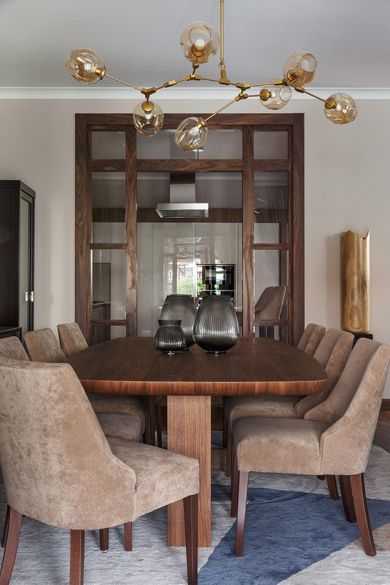 Фотография: Кухня и столовая в стиле Современный, Классический, Эклектика, Минимализм, Проект недели, Подмосковье, Московская область, Таунхаус, Кирпичный дом, 4 и больше, Более 90 метров, Ектерина Реброва, Елена Поворова, Бюро Home Emotions, КП «Александровский» – фото на INMYROOM Фотография: Кухня и столовая в стиле Современный, Классический, Эклектика, Минимализм, Проект недели, Подмосковье, Московская область, Таунхаус, Кирпичный дом, 4 и больше, Более 90 метров, Ектерина Реброва, Елена Поворова, Бюро Home Emotions, КП «Александровский» – фото на INMYROOM