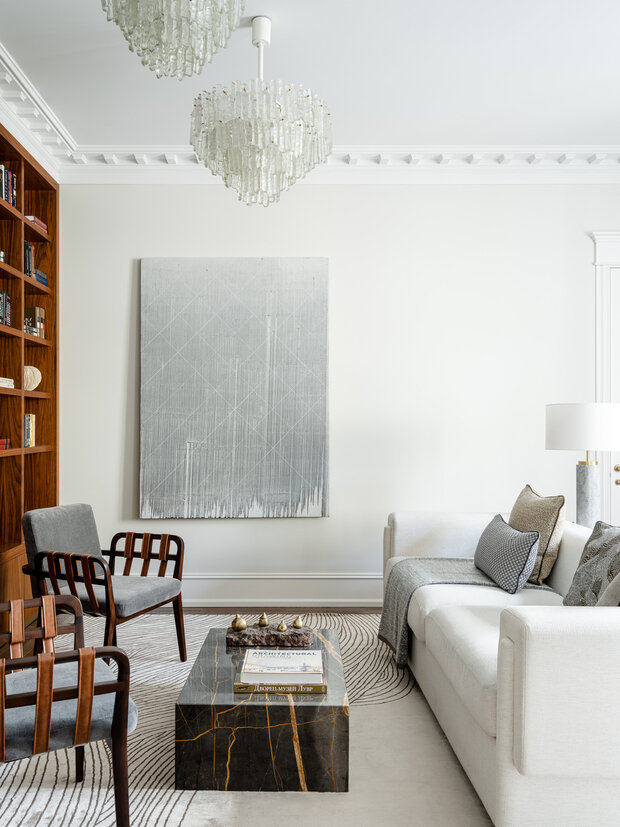 Фотография: Гостиная в стиле Современный, Эклектика, Минимализм, Квартира, Проект дня, 4 и больше, Более 90 метров – фото на INMYROOM