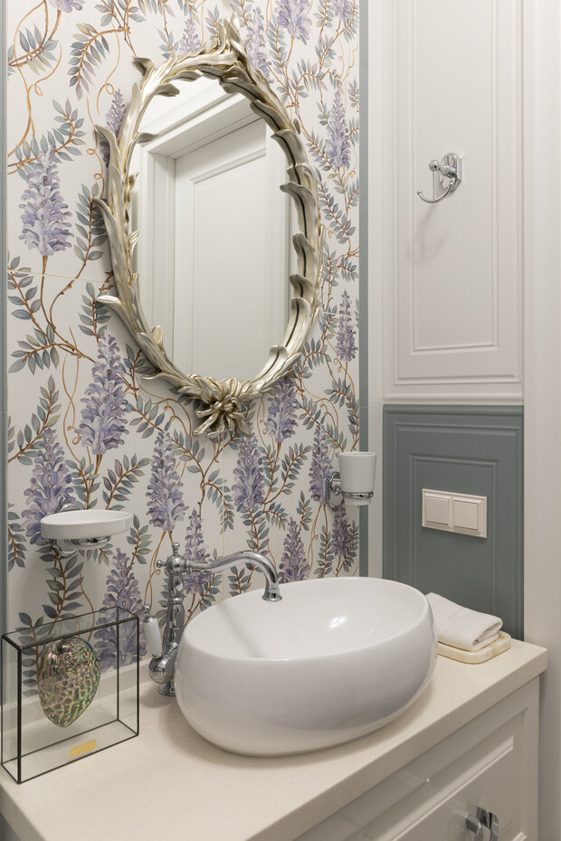 Фотография: Ванная в стиле Классический, Современный, Квартира, Проект дня, Москва, Сталинка, 2 комнаты, 60-90 метров, Сокольники – фото на INMYROOM