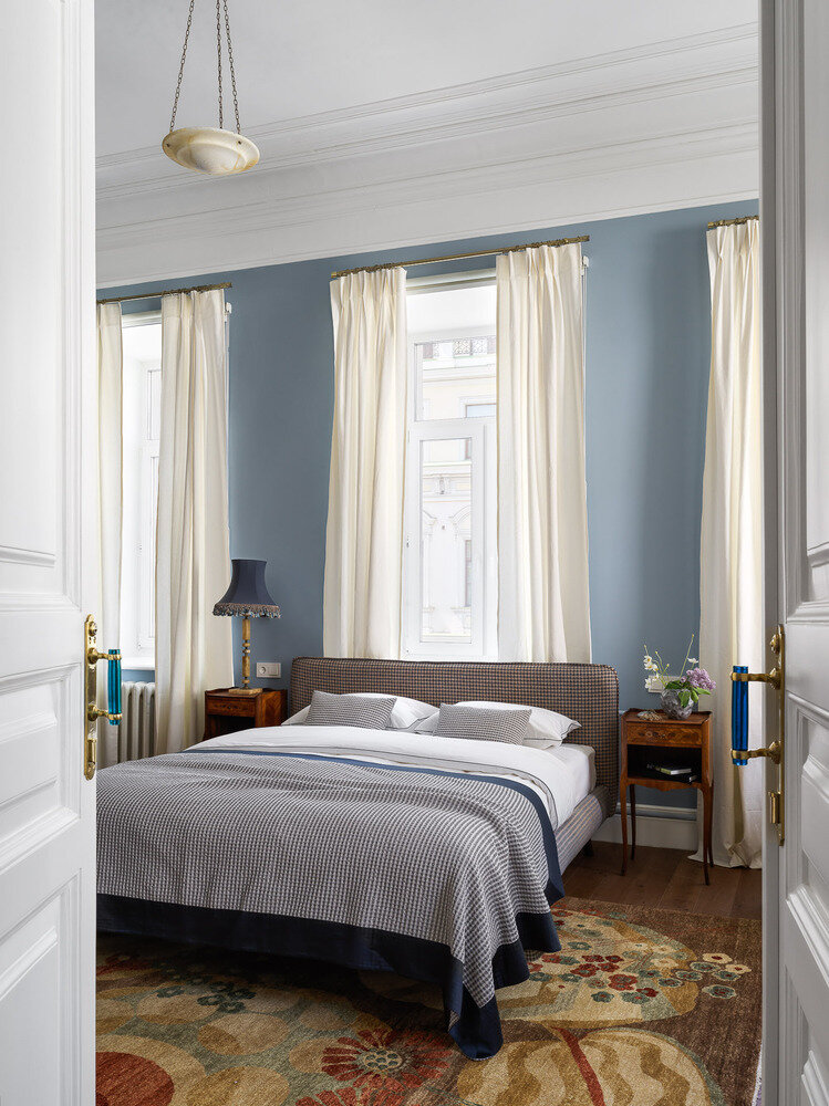 Фотография: Спальня в стиле Классический, Современный, Эклектика, Винтажный, Квартира, Проект недели, Москва, Кирпичный дом, 2 комнаты, 60-90 метров, Ольга Комарова – фото на INMYROOM Фотография: Спальня в стиле Классический, Современный, Эклектика, Винтажный, Квартира, Проект недели, Москва, Кирпичный дом, 2 комнаты, 60-90 метров, Ольга Комарова – фото на INMYROOM