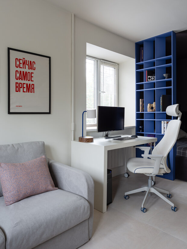 Фотография: Кабинет в стиле Скандинавский, Современный, Минимализм, Малогабаритная квартира, Квартира, Проект недели, Екатеринбург, Хрущевка, 1 комната, до 40 метров, Ольга Каримова – фото на INMYROOM