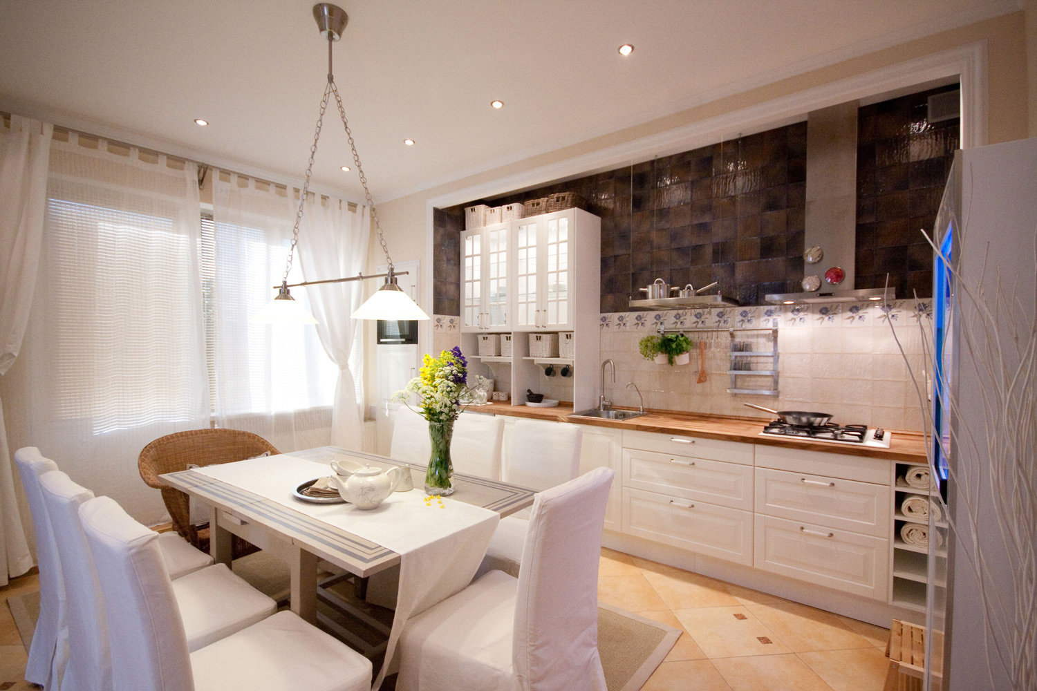 Фото из портфолио Кухня для передачи Школа Ремонта – фотографии дизайна интерьеров на INMYROOM Фото из портфолио Кухня для передачи Школа Ремонта – фотографии дизайна интерьеров на INMYROOM