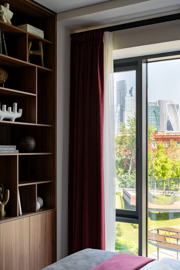 Фотография: Спальня в стиле Современный, Квартира, Проект дня, Москва, 2 комнаты, 40-60 метров, ЖК «Hide», Любовь Вербах – фото на INMYROOM