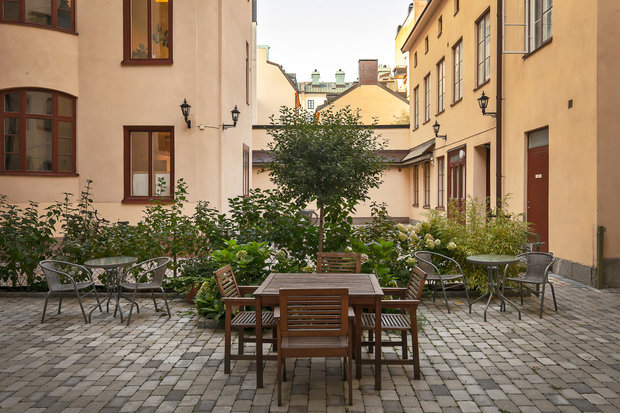 Фотография: Терраса в стиле Скандинавский, Квартира, Советы, Белый, Минимализм, Серый, 1 комната – фото на INMYROOM