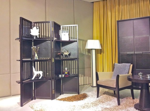 Фотография: Мебель и свет в стиле Прованс и Кантри, Спальня, Малогабаритная квартира, Квартира, Дома и квартиры, Советы, Перепланировка, Кровать, Подиум, Ширма – фото на INMYROOM