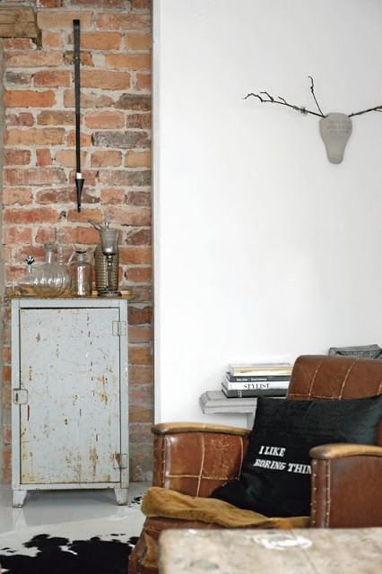 Фотография: Гостиная в стиле Лофт, Дизайн интерьера, Декор, Индустриальный – фото на INMYROOM