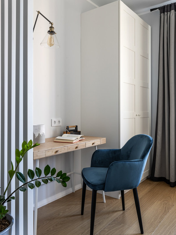 Фотография: Кабинет в стиле Современный, Квартира, Проект недели, Самара, 1 комната, 40-60 метров, Айгуль Султанова – фото на INMYROOM