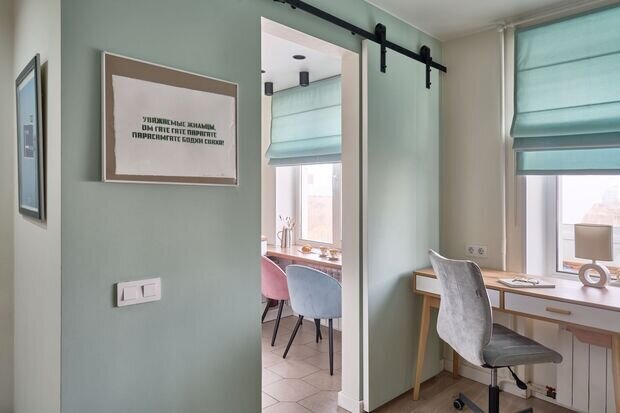 Фотография: Кабинет в стиле Скандинавский, Современный, Малогабаритная квартира, Квартира, Проект дня, Москва, Панельный дом, 1 комната, до 40 метров, Алексей Смирнов, Мария Оганесян – фото на INMYROOM