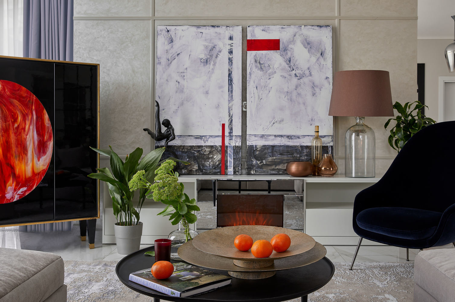 Фотография: Гостиная в стиле Классический, Современный, Эклектика, Проект недели, Таунхаус, 4 и больше, Более 90 метров, Ектерина Реброва, Елена Поворова, Бюро Home Emotions – фото на INMYROOM Фотография: Гостиная в стиле Классический, Современный, Эклектика, Проект недели, Таунхаус, 4 и больше, Более 90 метров, Ектерина Реброва, Елена Поворова, Бюро Home Emotions – фото на INMYROOM