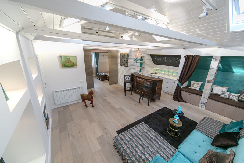 Фотография: Гостиная в стиле Прованс и Кантри, Скандинавский, Современный, Интерьер комнат, Дача, Дачный ответ, Мансарда – фото на INMYROOM Фотография: Гостиная в стиле Прованс и Кантри, Скандинавский, Современный, Интерьер комнат, Дача, Дачный ответ, Мансарда – фото на INMYROOM