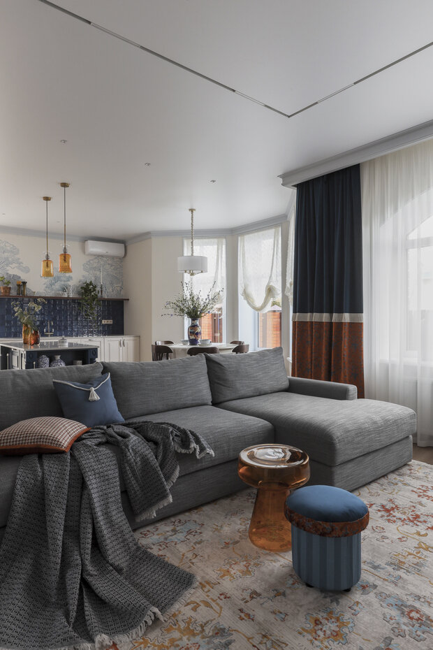 Фотография: Гостиная в стиле Классический, Современный, Квартира, Проект дня, Дом и дача, Кирпичный дом, 4 и больше, Более 90 метров, Уфа, Башкортостан, Лилия Ханова – фото на INMYROOM