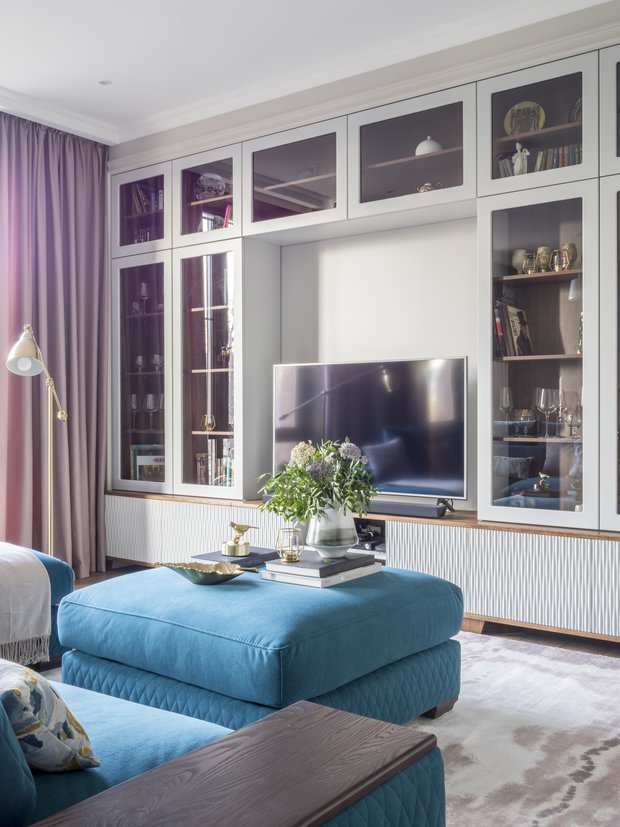 Фотография: Гостиная в стиле Классический, Современный, Квартира, Проект недели, Нижний Новгород, 2 комнаты, 60-90 метров, Bilbao Design – фото на INMYROOM